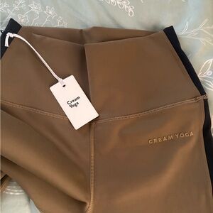 Cream Yoga Women's Olive Green Leggings